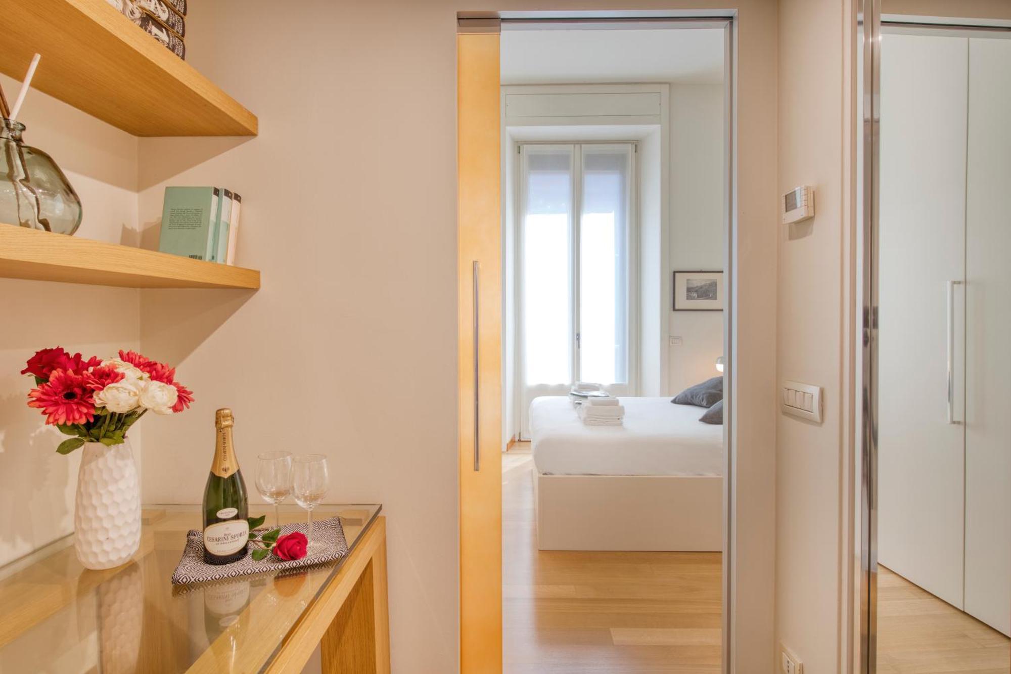 Ferienwohnung Sempione, 51 Ampio E Luminoso Mailand Exterior foto